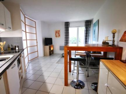 La Bulle Bleue - Parking-Terrasse-Aeoport-Meet Apartment Бланяк Екстериор снимка